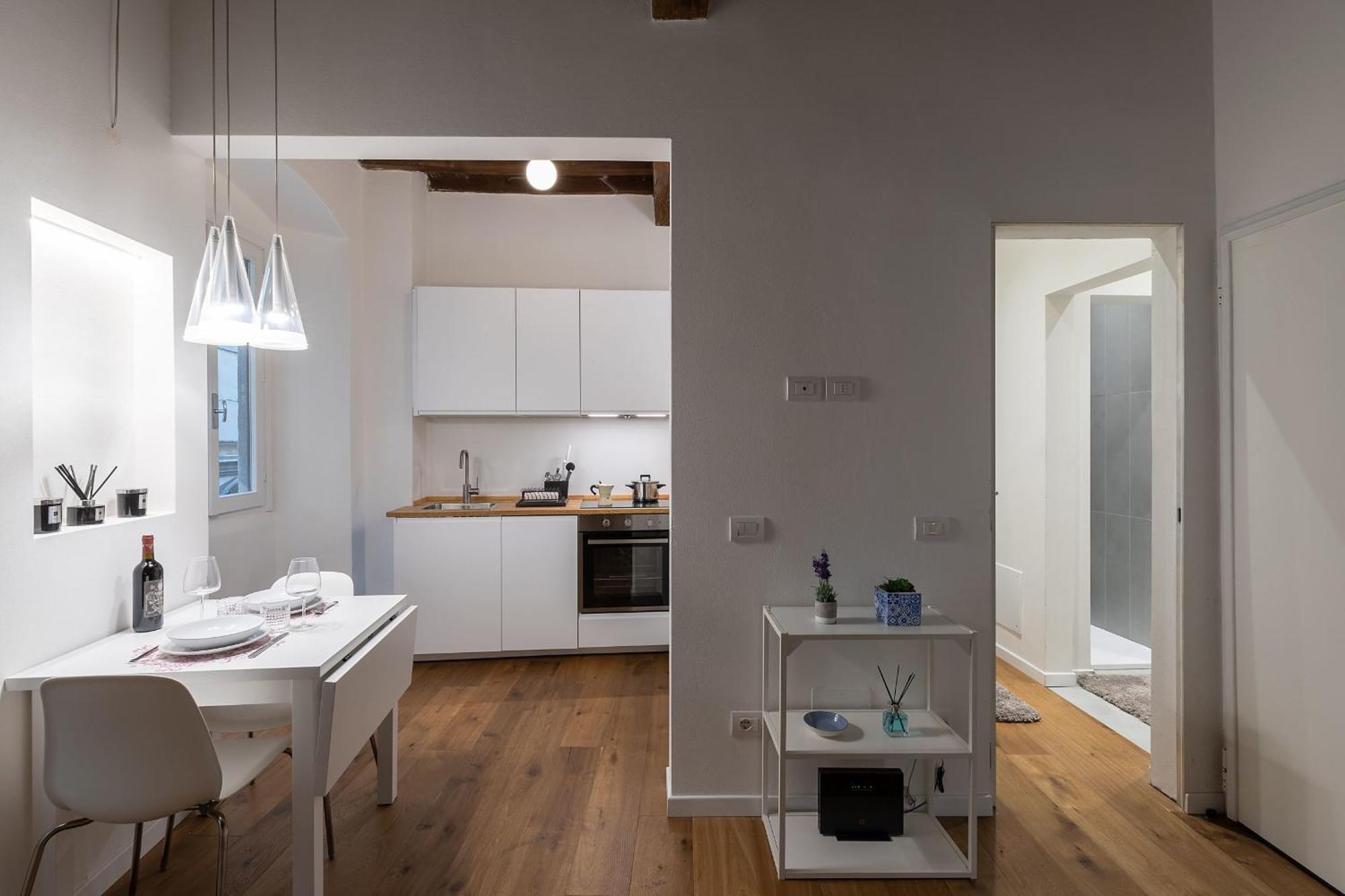 Alighieri's Suite-hosted By Sweetstay Appartement